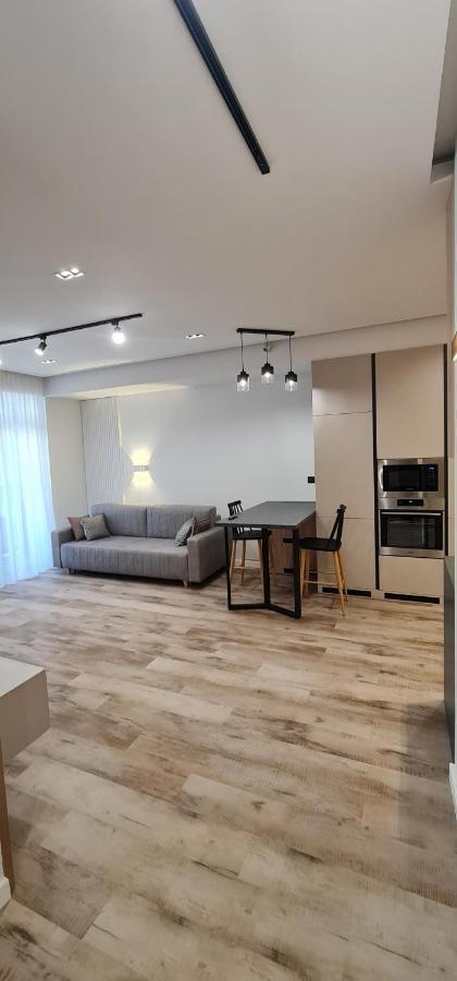 Oasis-Rent Apartment Chisinau Exterior photo