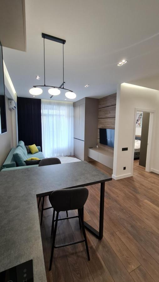 Oasis-Rent Apartment Chisinau Exterior photo